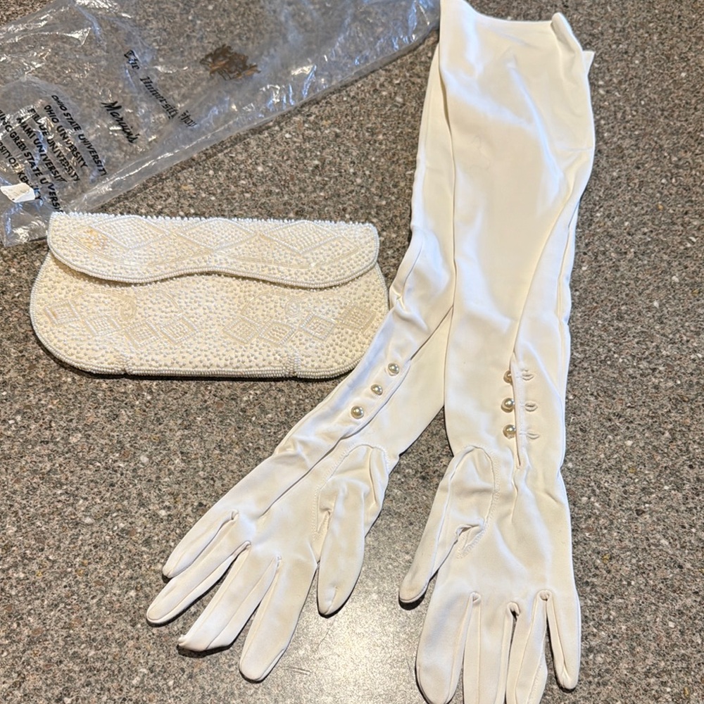 Vintage Richere beaded clutch and gloves
